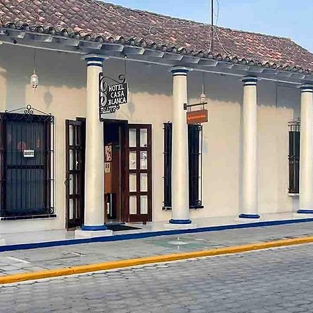 Hotel Casa Blanca Tlacotalpan Eksteriør billede