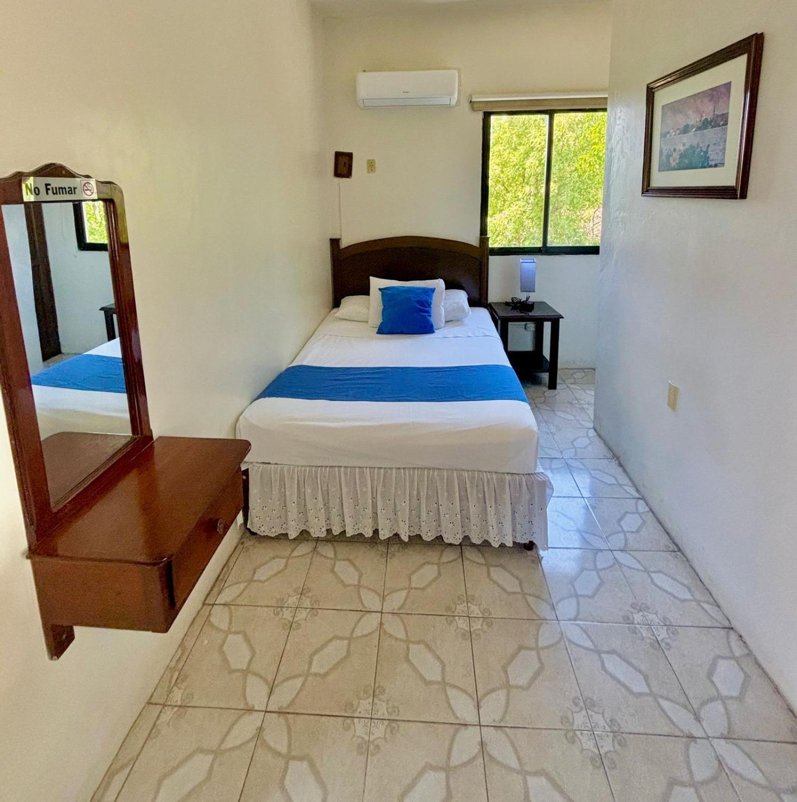 Hotel Casa Blanca Tlacotalpan Eksteriør billede