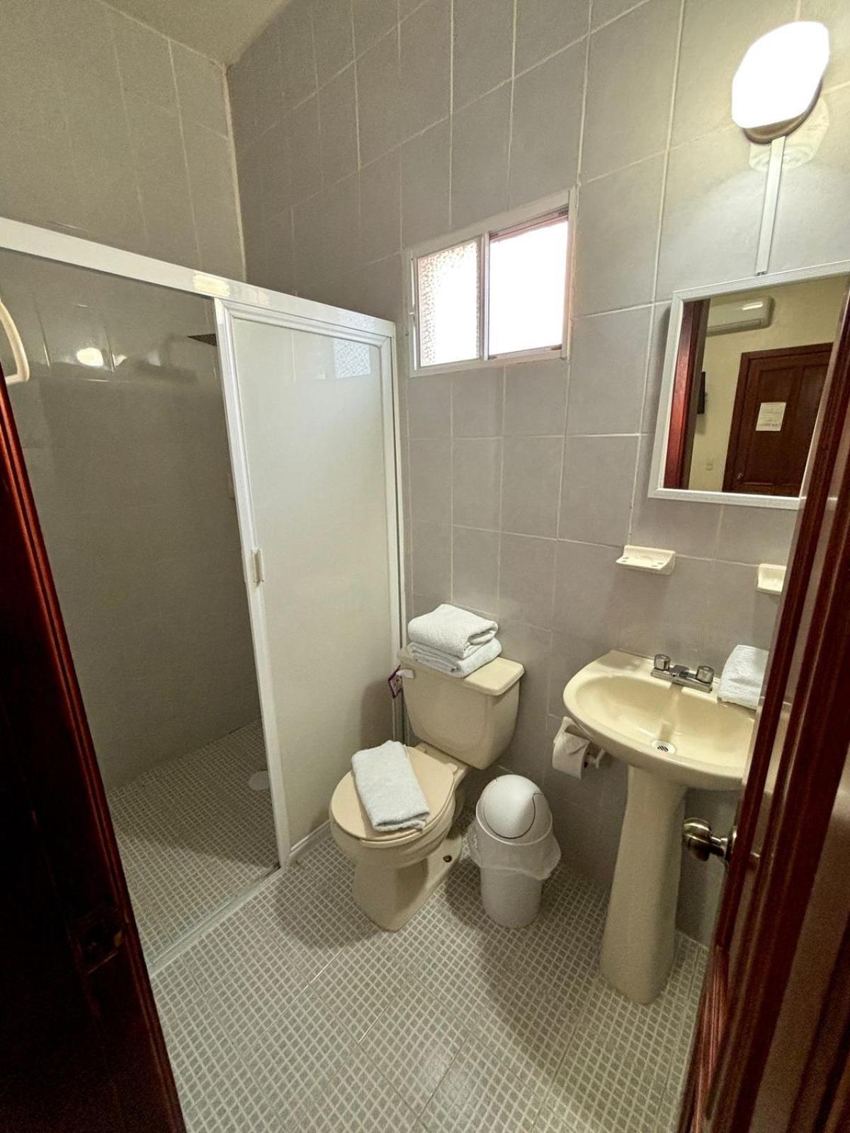 Hotel Casa Blanca Tlacotalpan Eksteriør billede
