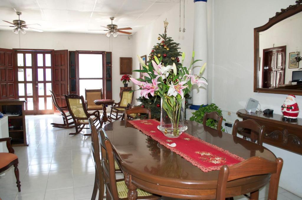 Hotel Casa Blanca Tlacotalpan Eksteriør billede